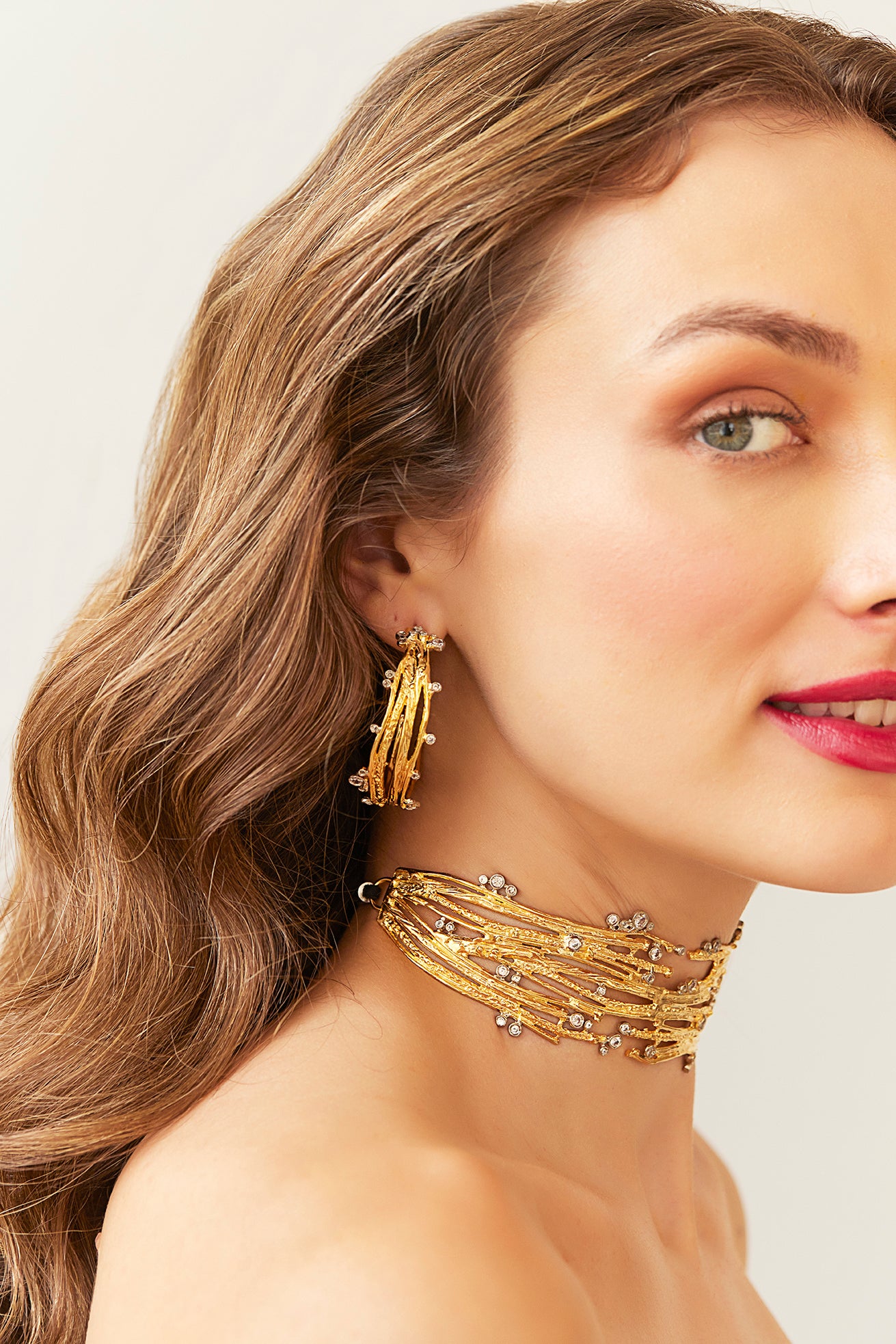 Jewelled Twiggy Choker – STUDIO METALLURGY