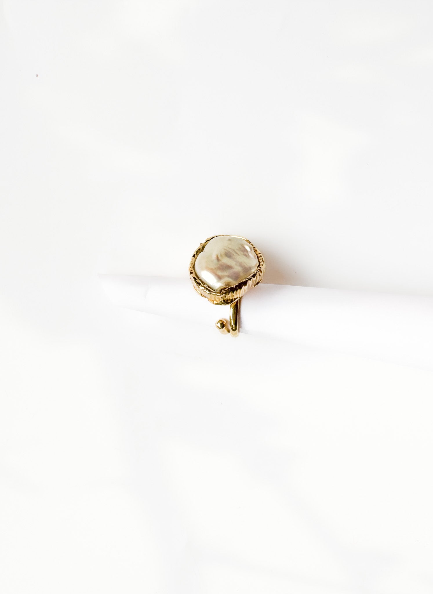 Brass & Baroque Pearl Inlay Ring // 05