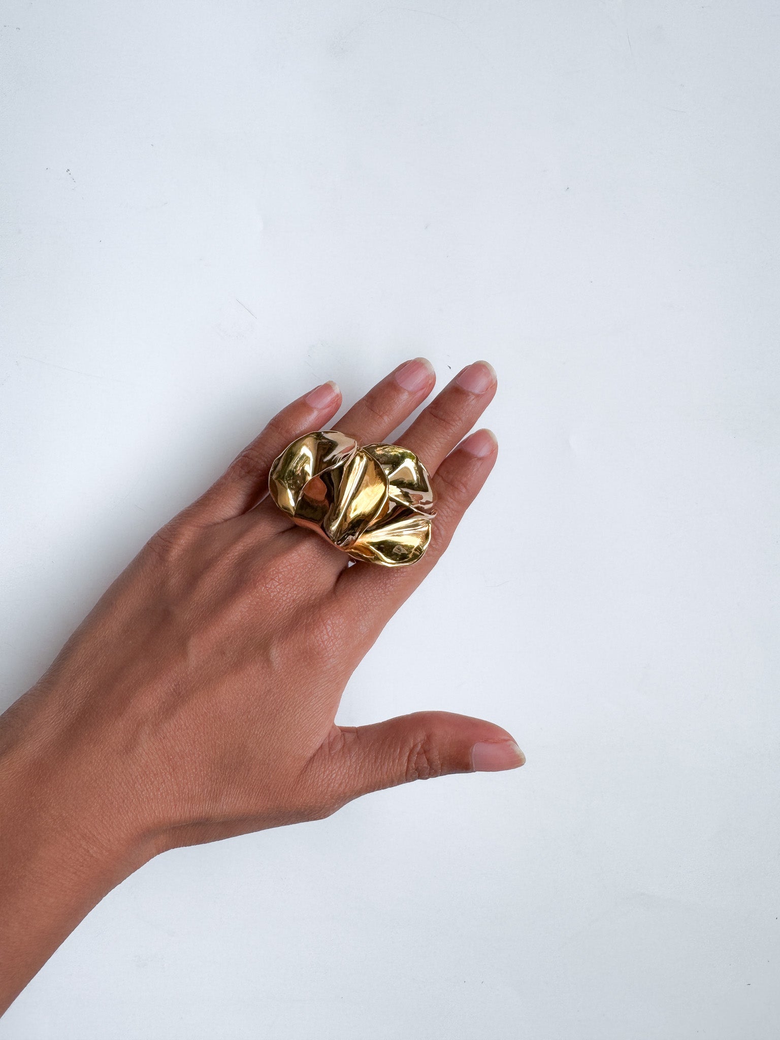 Magnolia Leaf Ring