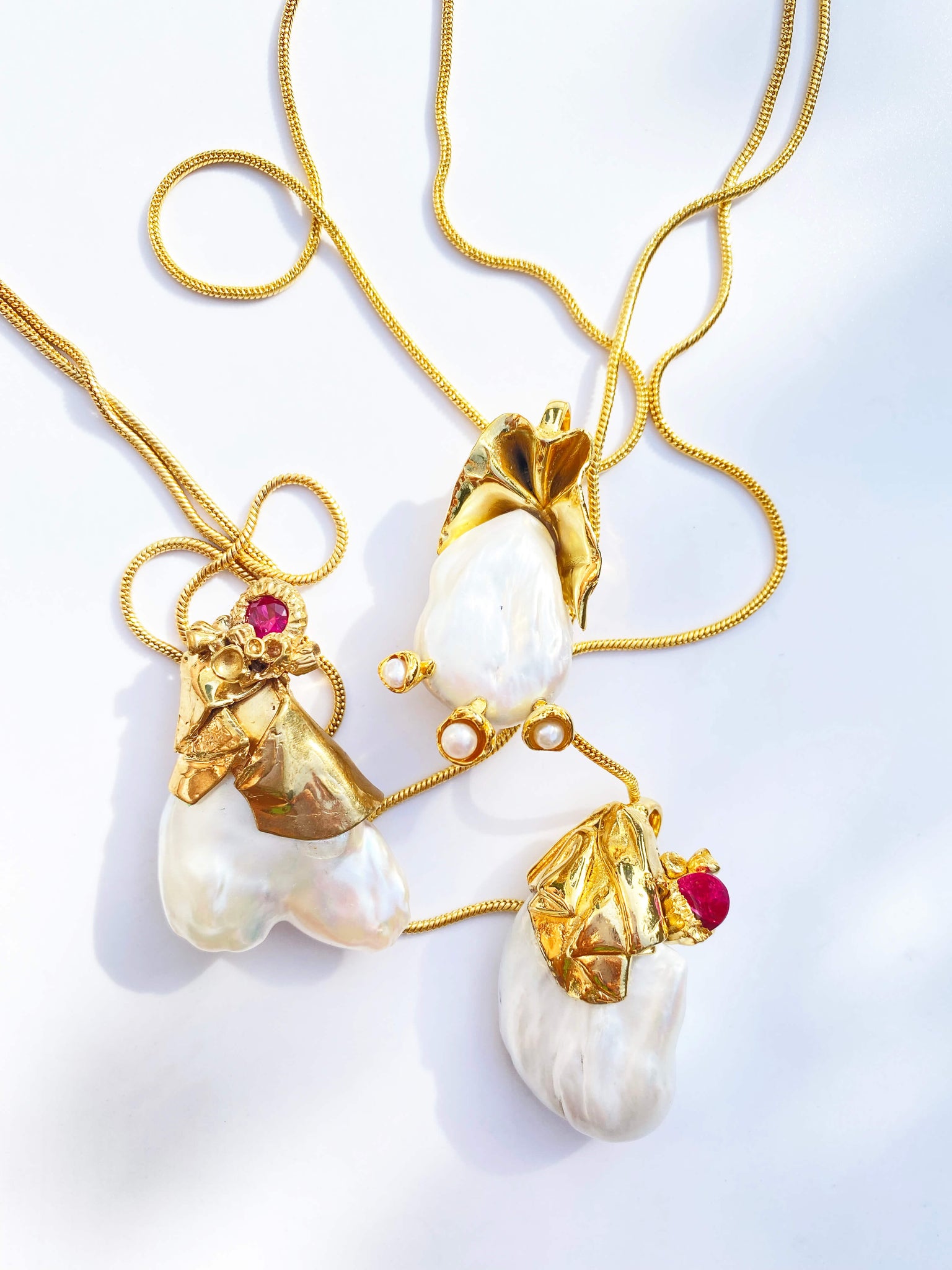 Baroque Pearl Pendant // 17