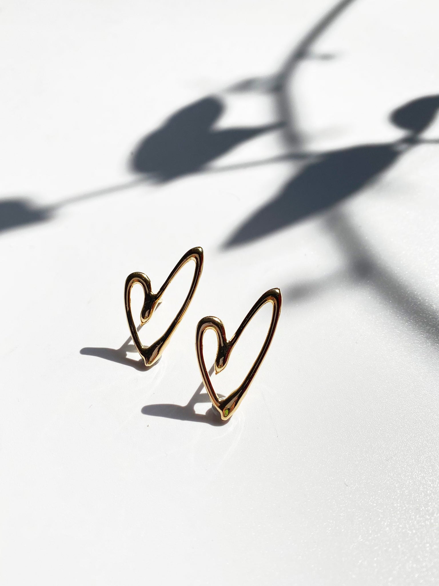 Little heart Earrings Studio Metallurgy