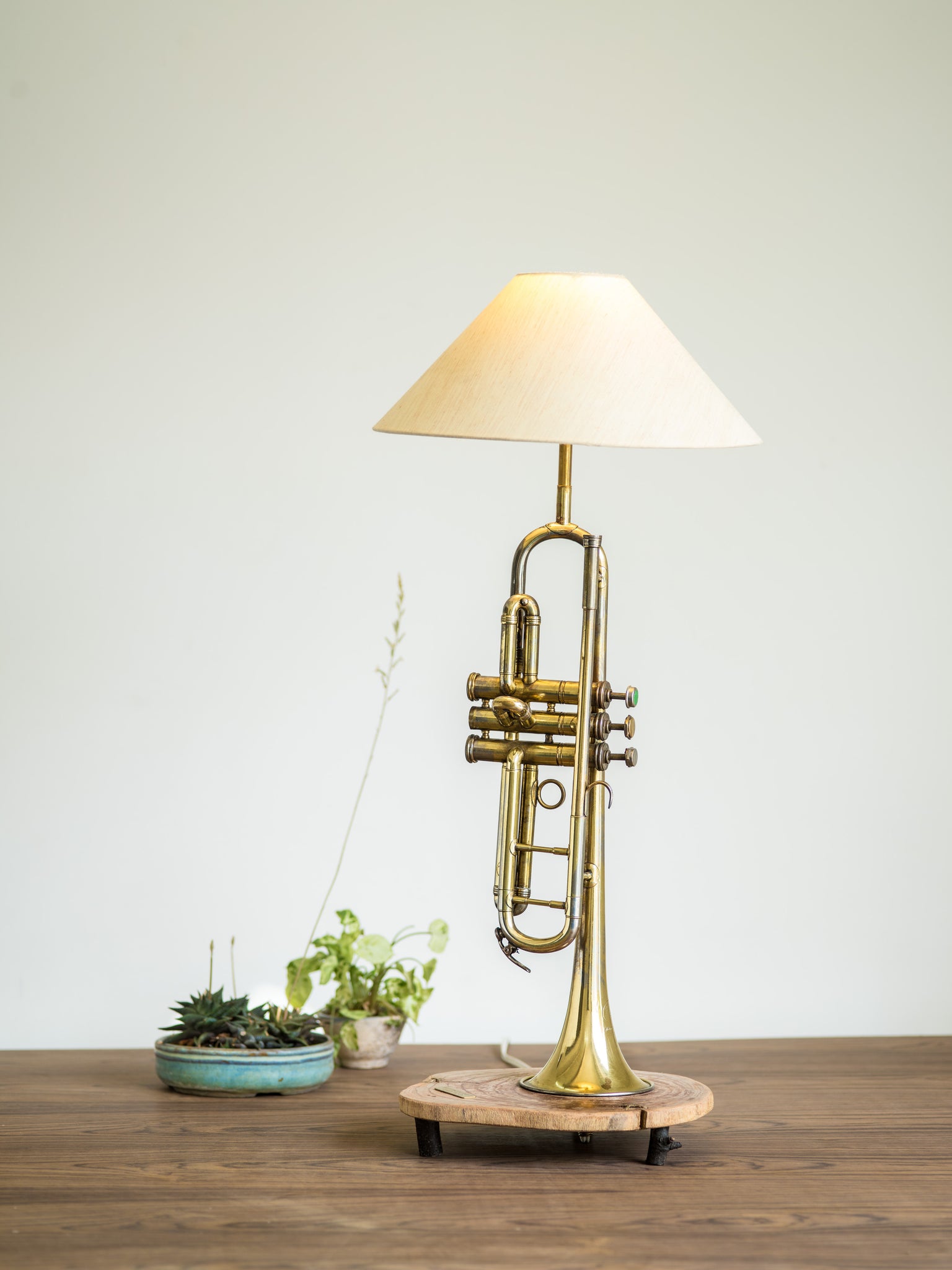 Trumpet Lamp // 02