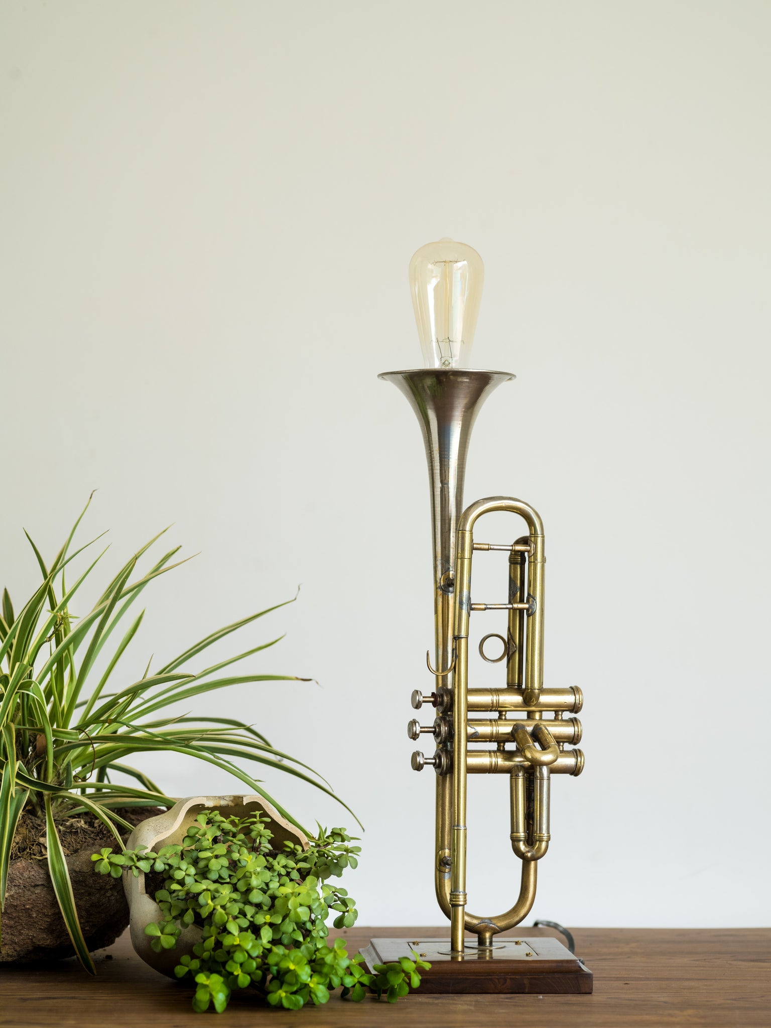 Trumpet Lamp // 01