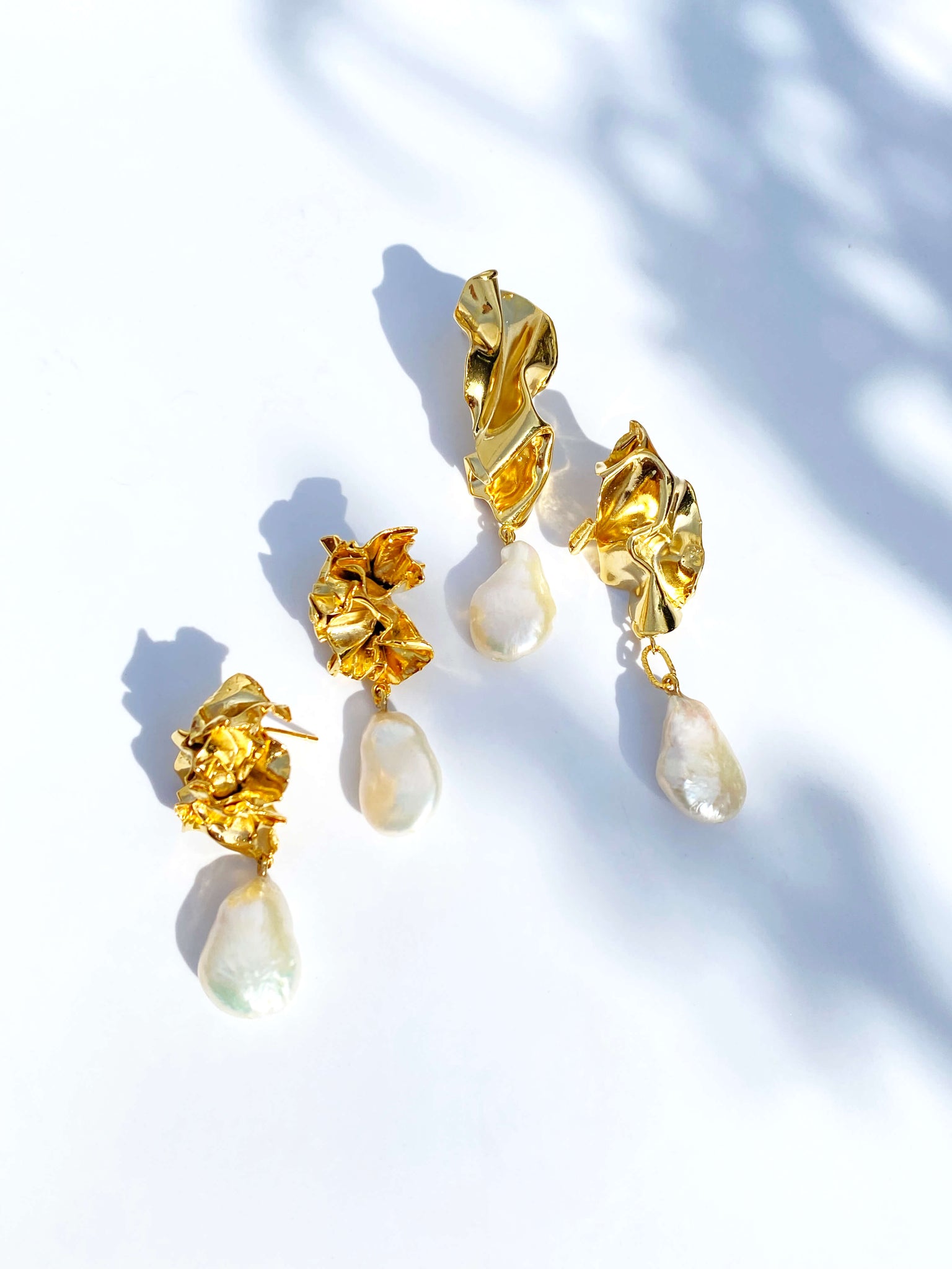 Pearl Sculpture Earrings