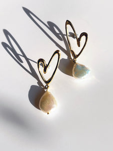 valentines special little hearts baroque pearls 