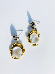 Pebble Baroque Pearl Earrings